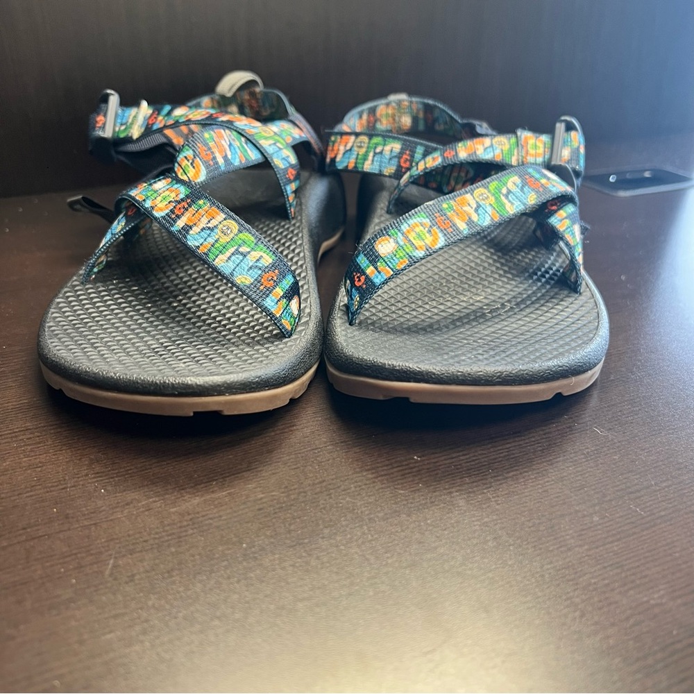 Chaco Woodstock Peace & Love
Youth Size 6 - RARE - LIMITED EDITION - Picture 6 of 9